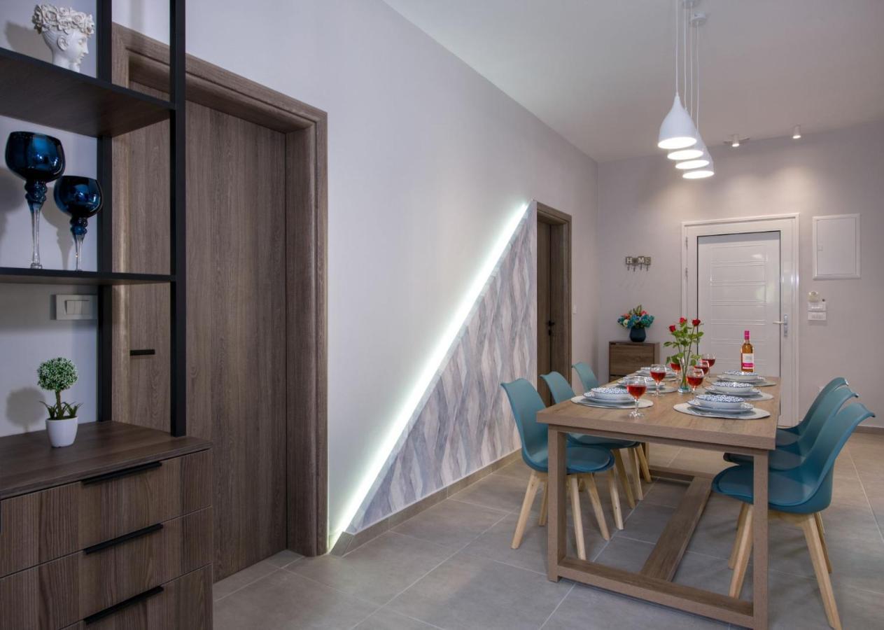 Luxury Villa Eva-Mari With Jacuzzi, 50M From The Beach Сталос Экстерьер фото