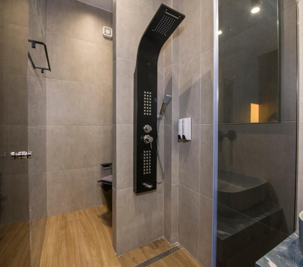 Luxury Villa Eva-Mari With Jacuzzi, 50M From The Beach Сталос Экстерьер фото